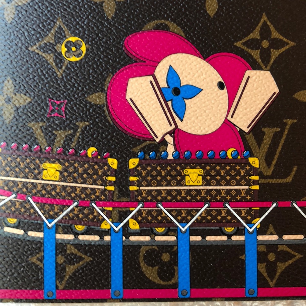 LOUIS VUITTON ROLLER COASTER CLEMENCE NOTEBOOK NWT - Picture 6 of 16